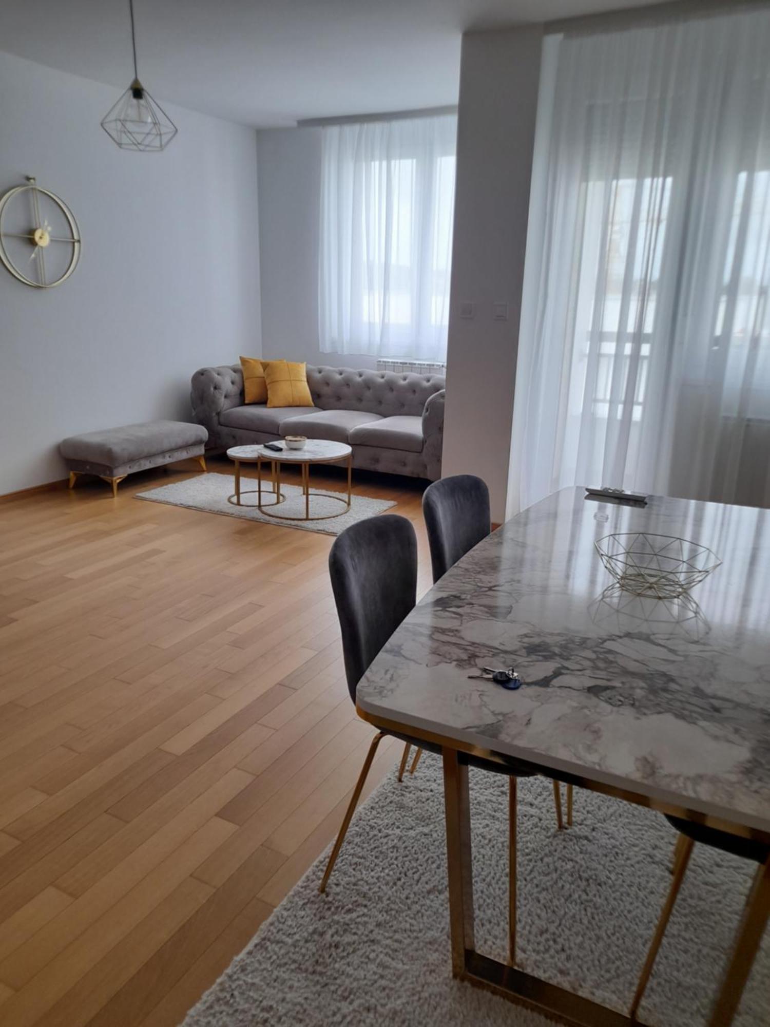 Apartman Lena 巴尼西卢卡 外观 照片